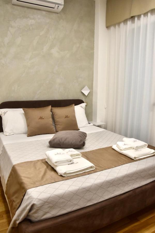 Les 3 Bed & Breakfast *